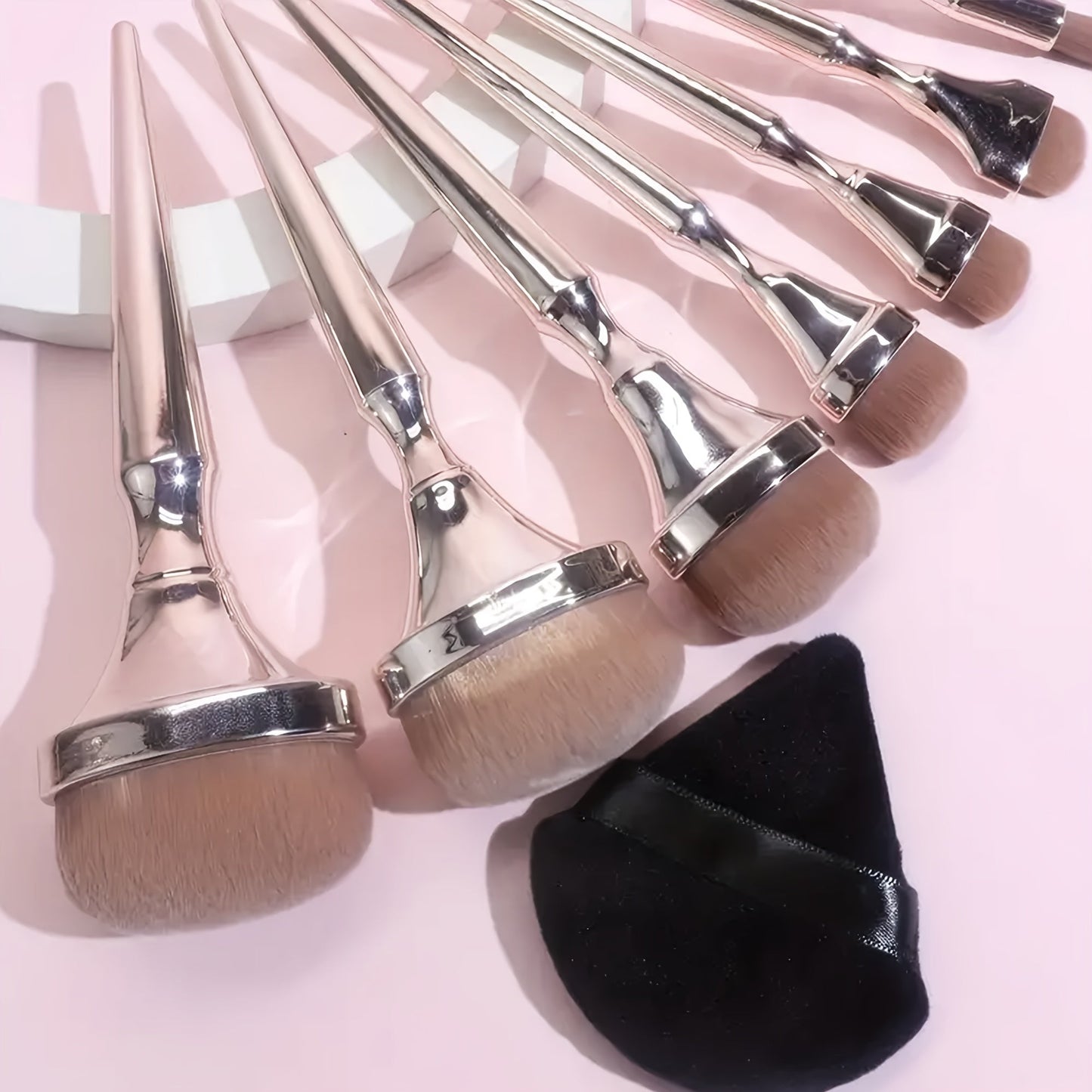 Oval Makeup Brush Set